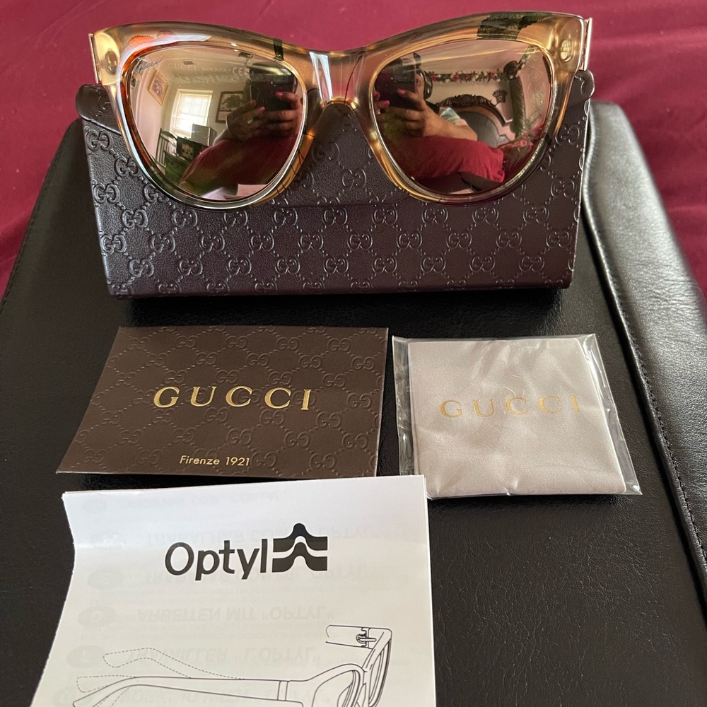 GUCCI ROSE GOLD SUNGLASSES